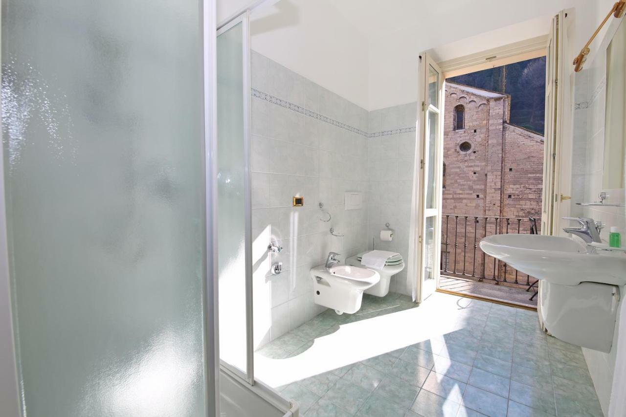 Nicolin Apartment Bellagio Luaran gambar